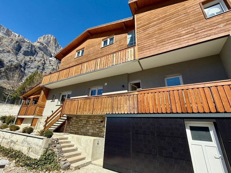 Chalet Lucia 1 (EG) # 3-bed apartment, Dusche, WC 3-bed apartment, Dusche, WC