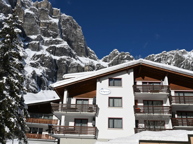 Alpen Leukerbad # 4-bed apartment, Dusche, WC