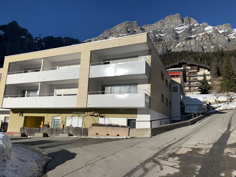 Salute 206 # 4-bed apartment, Dusche, WC 4-Bettwohnung, Dusche, WC