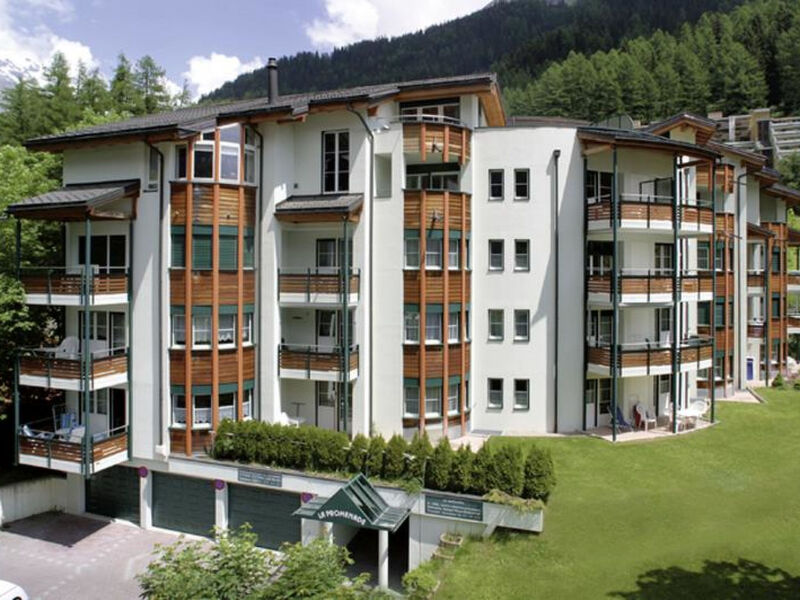 La Promenade 24 # 3-bed apartment, Dusche, WC 3-Bettwohnung, Dusche, WC