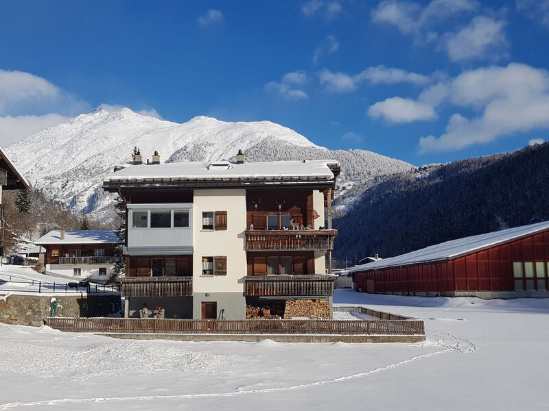 Lischa 3. OG Süd Appartement/Fewo, Dusche oder Bad, WC