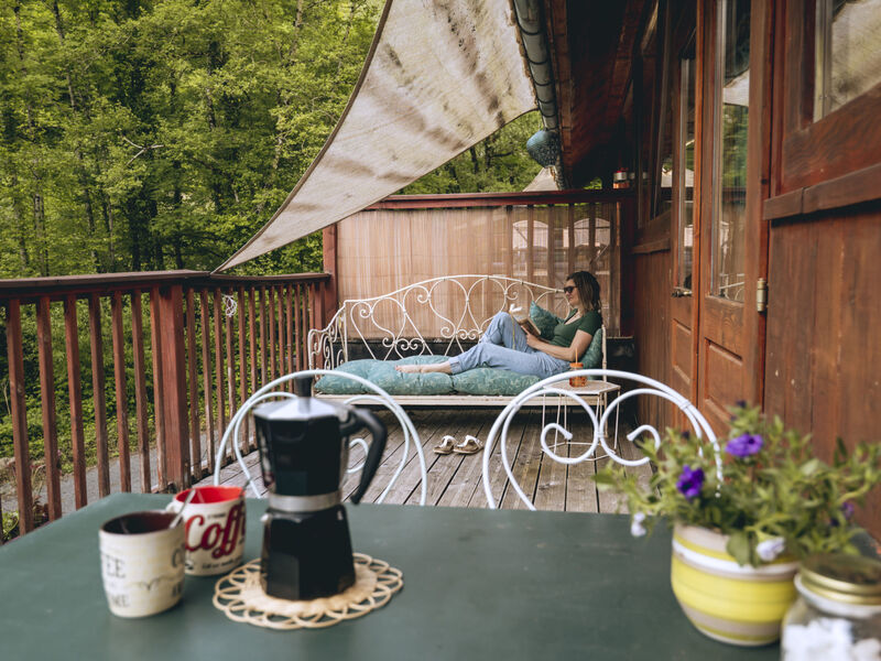 Eco-chalet Bel Oiseau, (St-Ursanne),