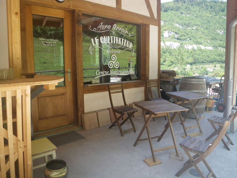 Appartements - Centre NatUrsanne, (St-Ursanne),