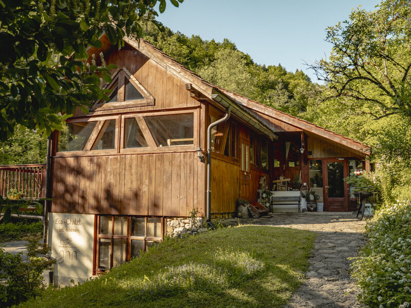 Eco-chalet Bel Oiseau, (St-Ursanne),