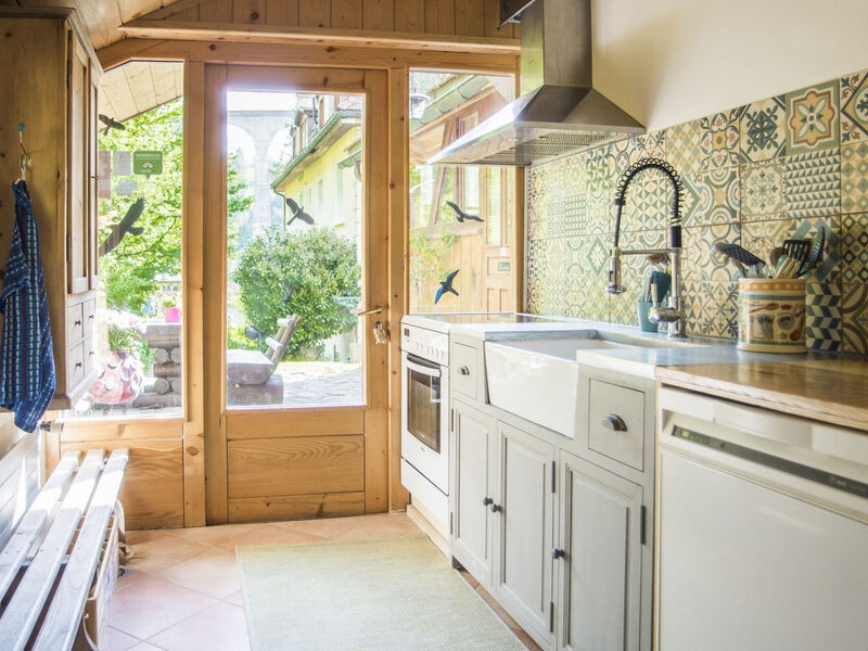 Eco-chalet Bel Oiseau, (St-Ursanne),