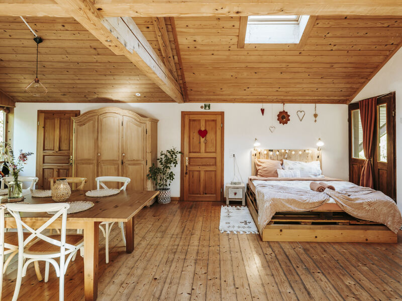 Eco-chalet Bel Oiseau, (St-Ursanne),