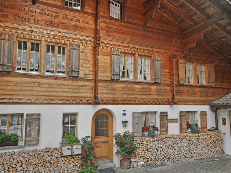Chalet Bodenweg Appartement/Fewo, Bad, WC, 1 Schlafraum 1-Zimmerwohnung
