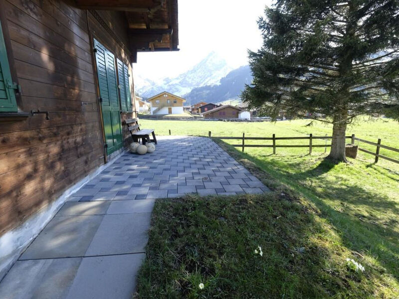 Wildrösli Appartement/Fewo, Bad, WC, 2 Schlafräume 3-Zimmer-Parterrewohnung
