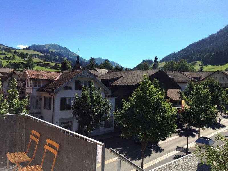Simme-Tröimli Appartement/Fewo, Dusche, WC 4-Bettwohnung