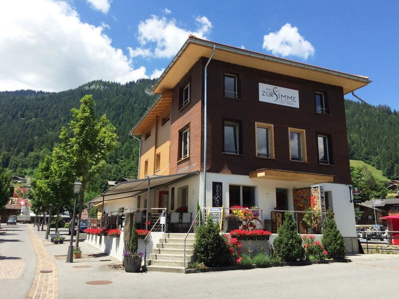 Simme-Tröimli Appartement/Fewo, Dusche, WC 4-Bettwohnung