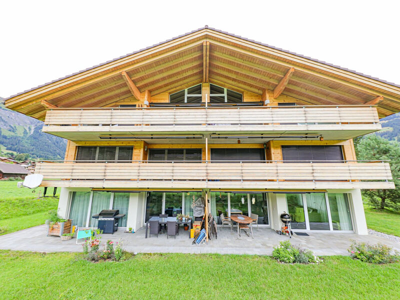 Kronenplatz 11 OG Appartement/Fewo, Bad, WC, 2 Schlafräume 4 Bettwohnung