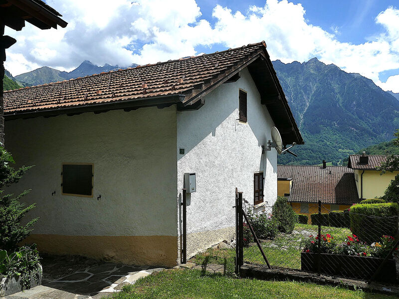 Casa Töira