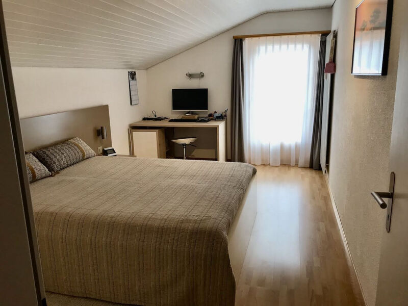 Suravia 56, (Müstair)