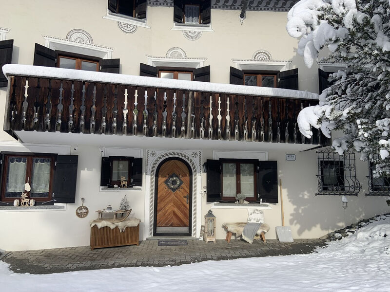 Chasa Tusa 1, (Scuol)