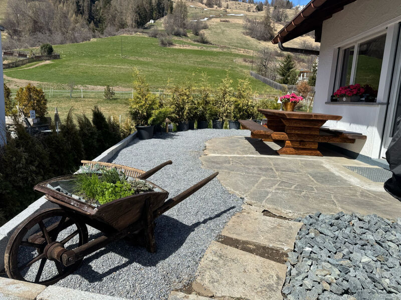 Berg-Bijou Scuol, (Scuol)