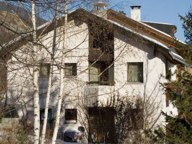 Chasa Ravagl, (Scuol)