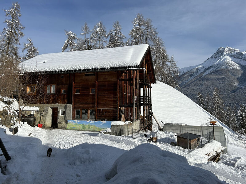 Biohof Tanter Dossa, (Scuol)