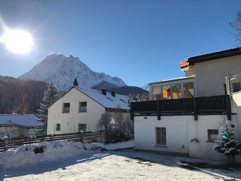 Chasa Bazzi, (Scuol)
