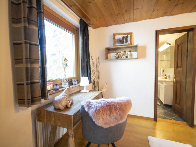 Meis Chalet, (Scuol)