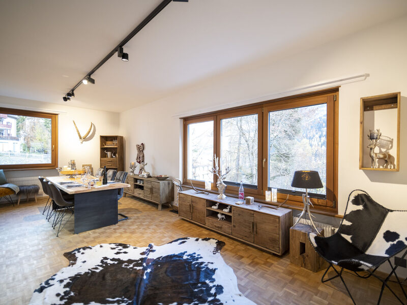 Meis Chalet, (Scuol)