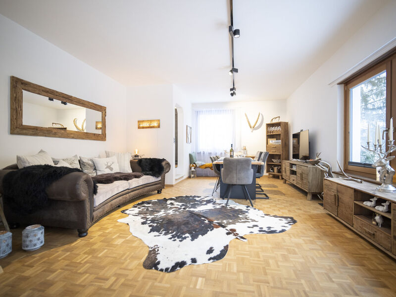 Meis Chalet, (Scuol)