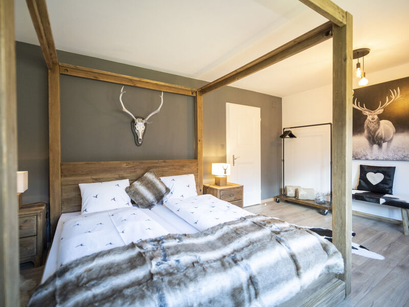Meis Chalet, (Scuol)