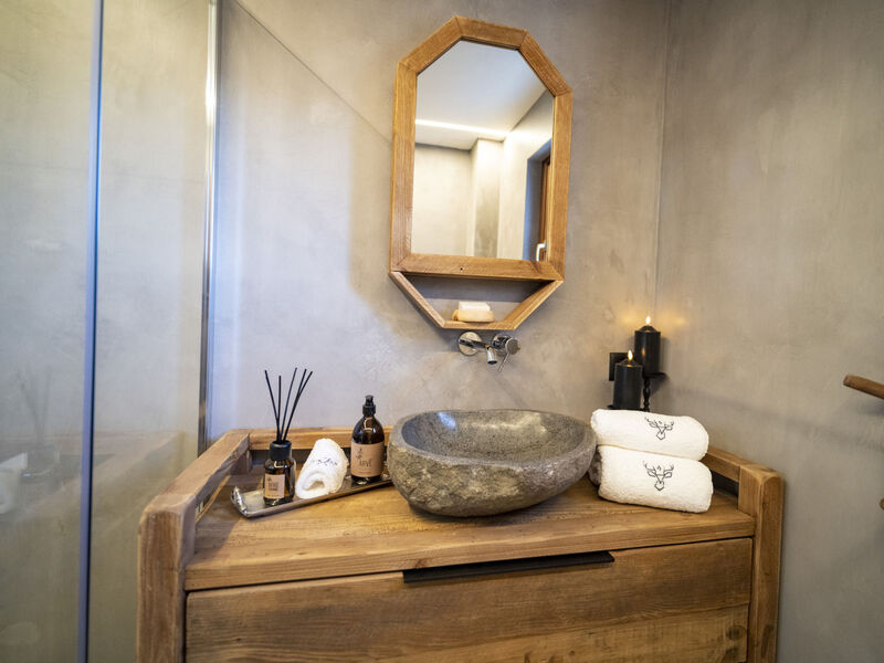 Meis Chalet, (Scuol)
