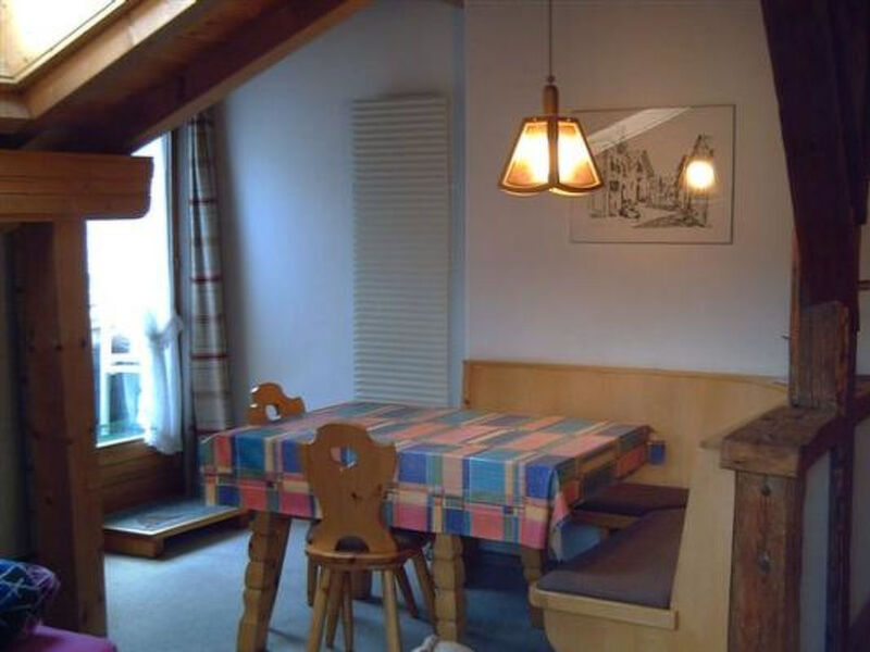 Ferienwohnungen Chasa Valär, (Scuol)