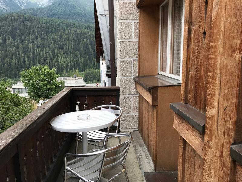 Ferienwohnungen Chasa Valär, (Scuol)