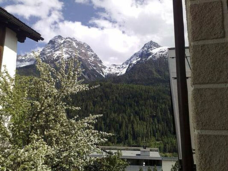 Ferienwohnungen Chasa Valär, (Scuol)