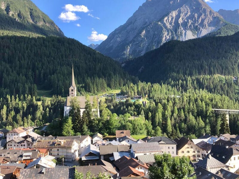 Ferienwohnungen Chasa Valär, (Scuol)