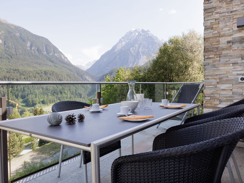 PANORAMA LODGE, (Scuol)