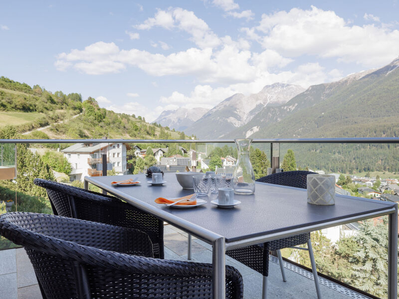 PANORAMA LODGE, (Scuol)