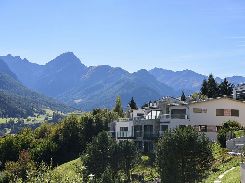 PANORAMA LODGE, (Scuol)