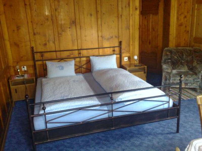 Ferienwohnungen Chasa Valär, (Scuol)