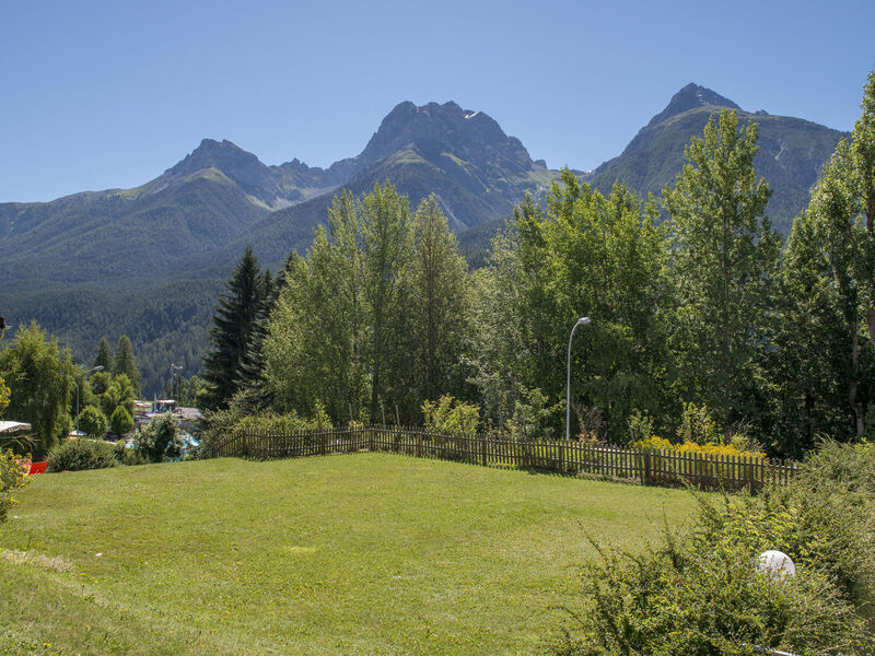 Feriensiedlung Trü 23, (Scuol)