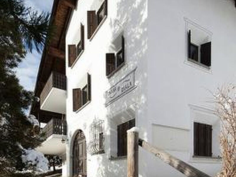 Chasa Diala, (Scuol)