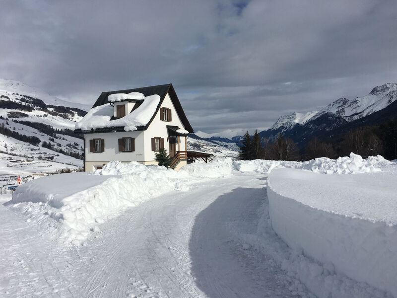 Ferienhaus La Chasina, (Tarasp)
