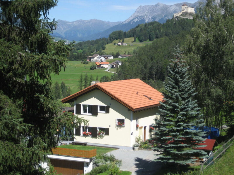 Forsthaus Falkenstein, (Tarasp)