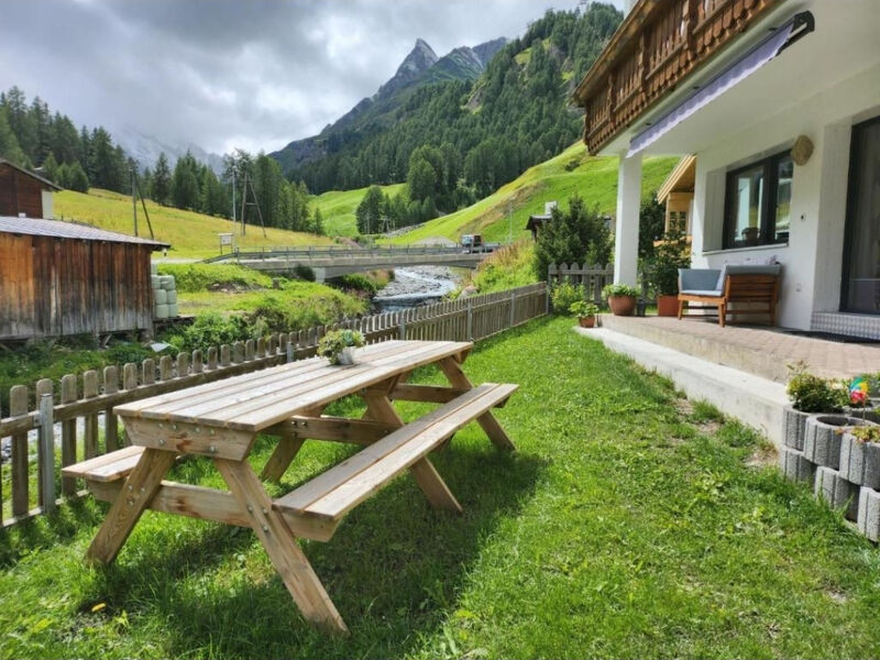 Ferienwohung Chasa Max, (Samnaun-Plan)