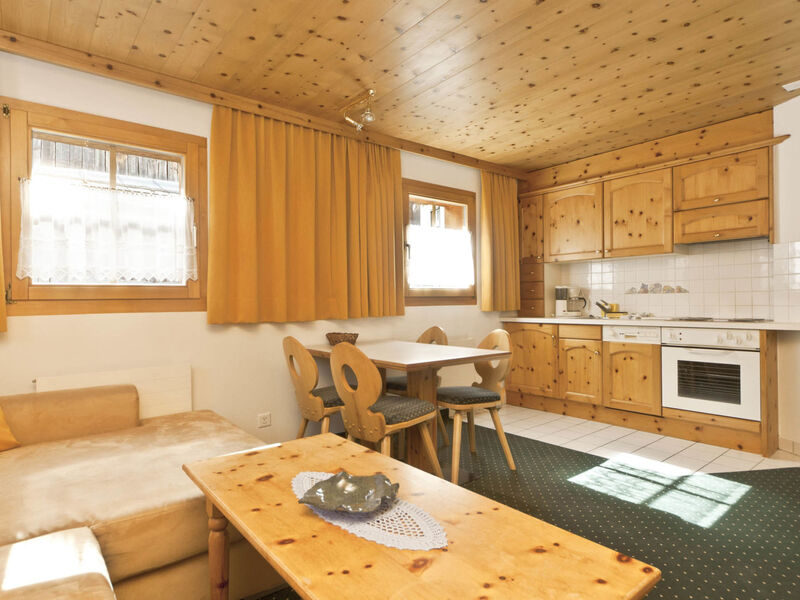 Appartements Lärchenhof, (Samnaun-Compatsch)