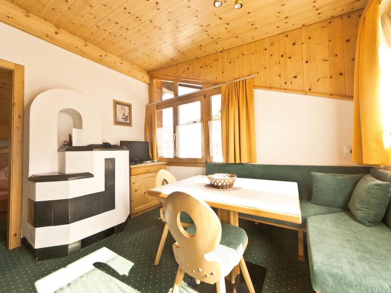Appartements Lärchenhof, (Samnaun-Compatsch)
