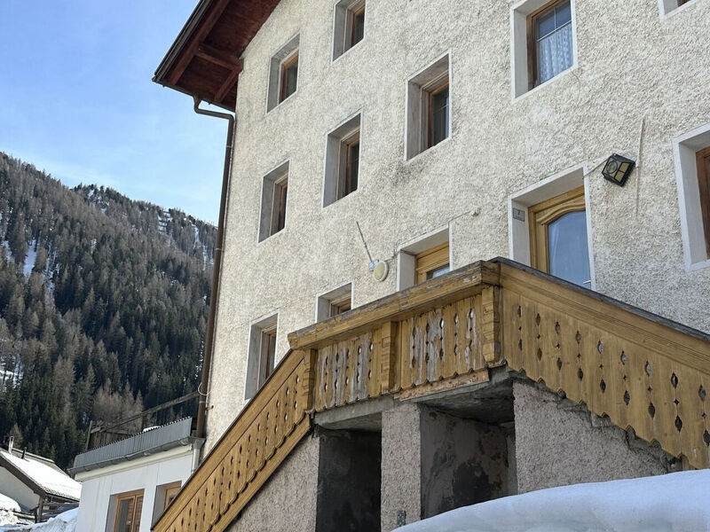 Chasa Salnuun, (Samnaun-Compatsch)
