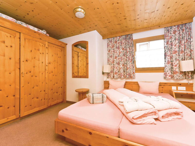 Appartements Lärchenhof, (Samnaun-Compatsch)