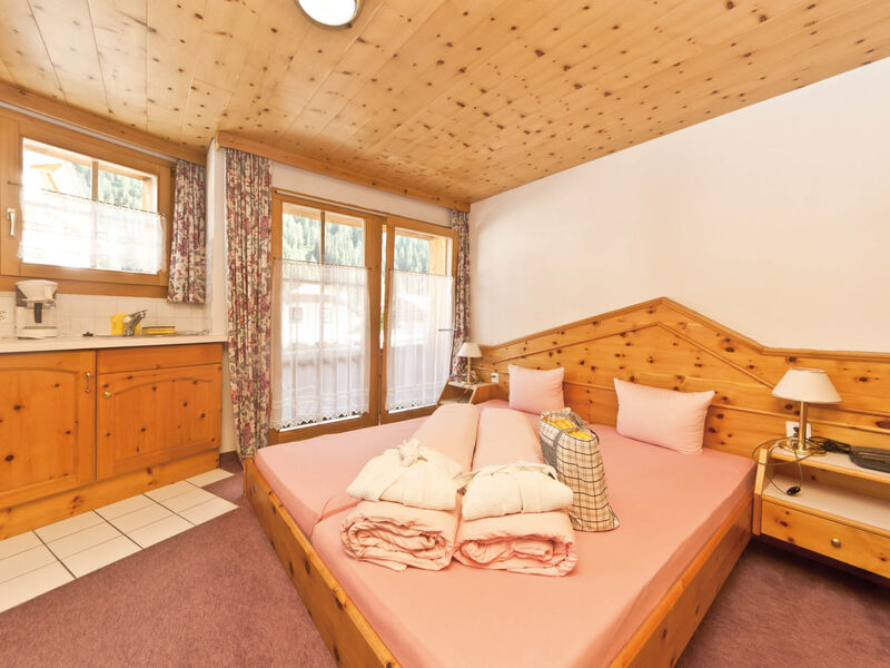 Appartements Lärchenhof, (Samnaun-Compatsch)