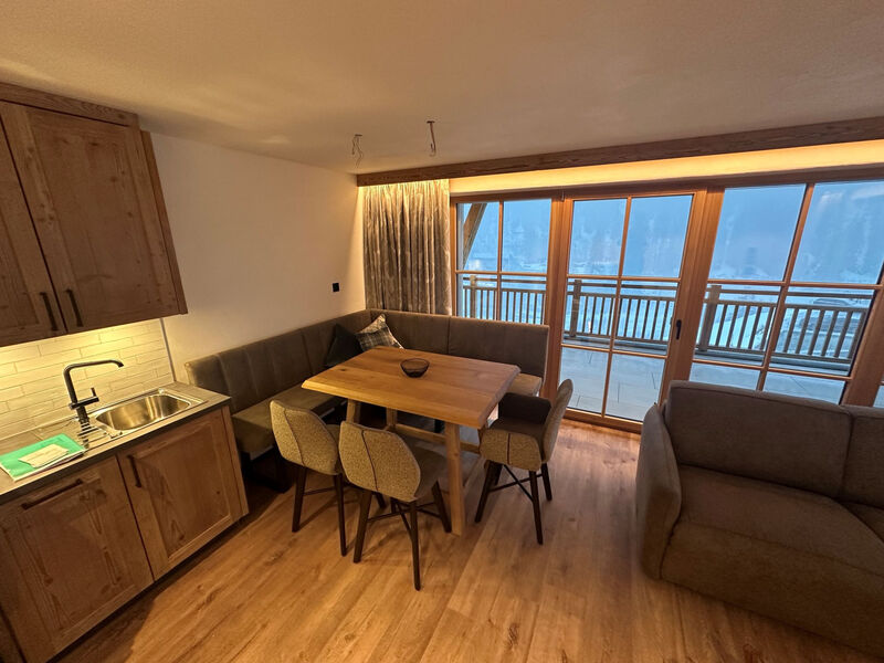 Chalet d'Mot, (Samnaun-Ravaisch)