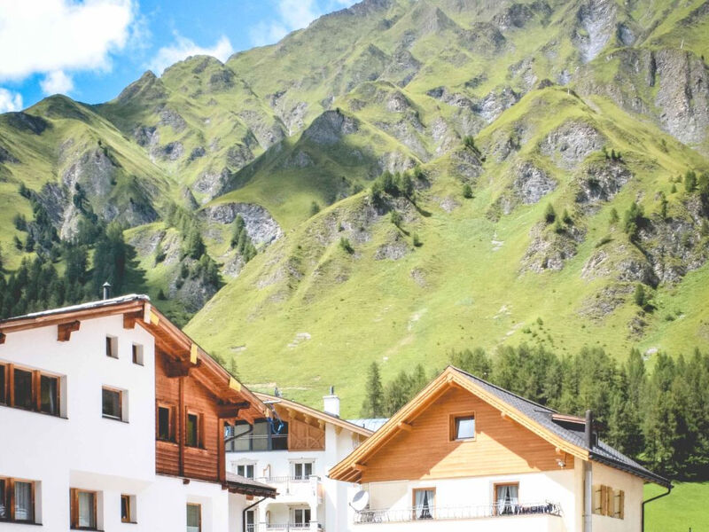 Appartements Alouette, (Samnaun-Dorf)
