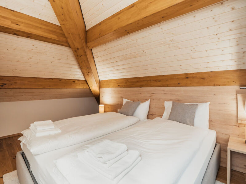 Alpine Apartments, (San Bernardino),