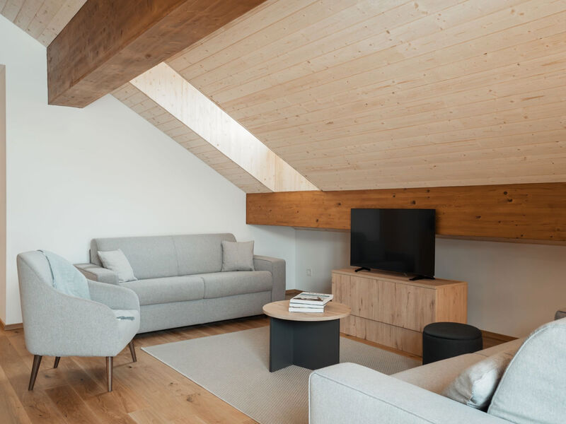 Alpine Apartments, (San Bernardino),