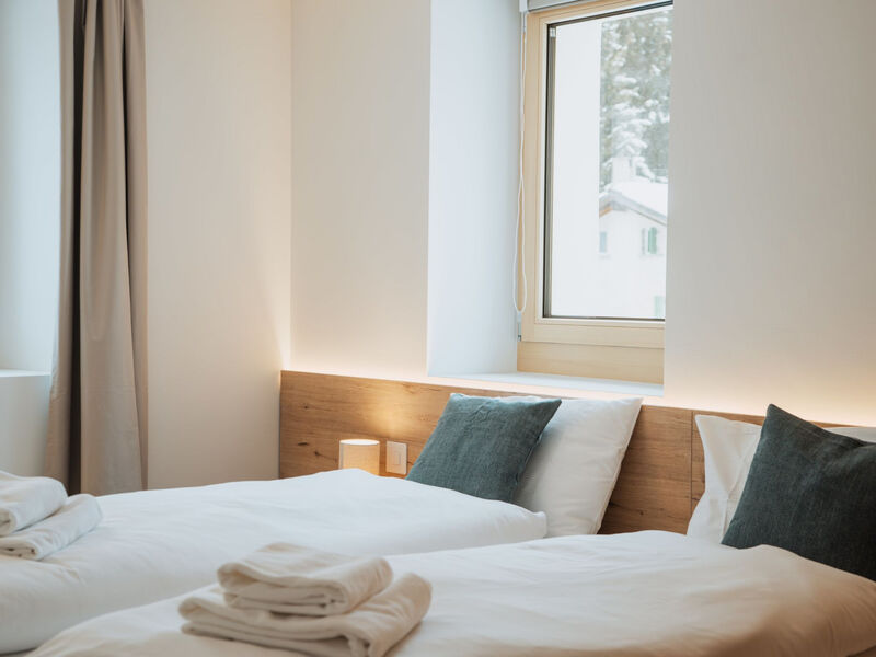Alpine Apartments, (San Bernardino),